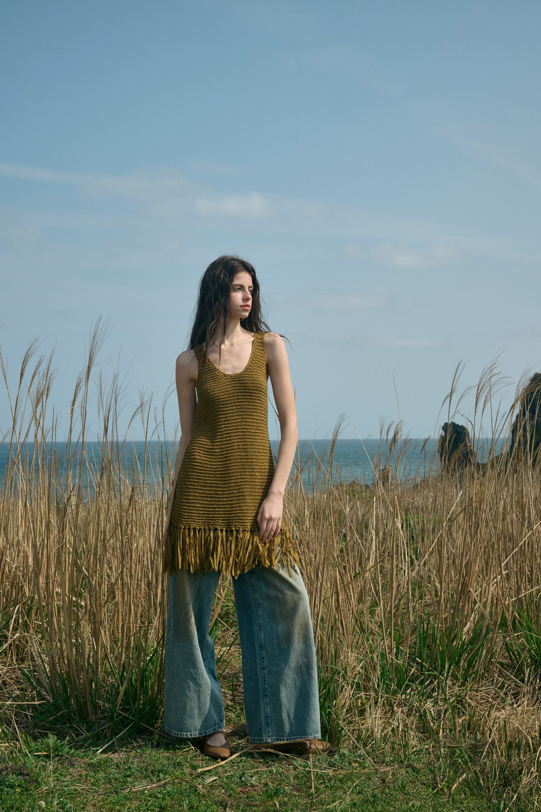 Fringed side slit vest