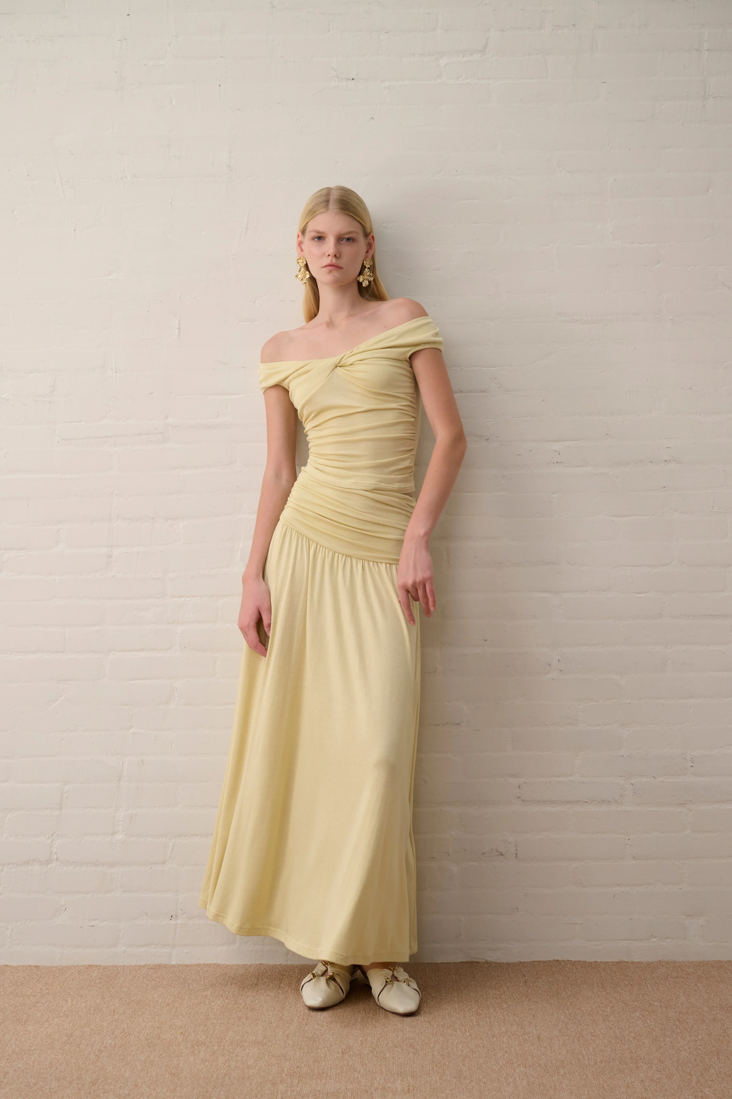 V neck ruched waist top