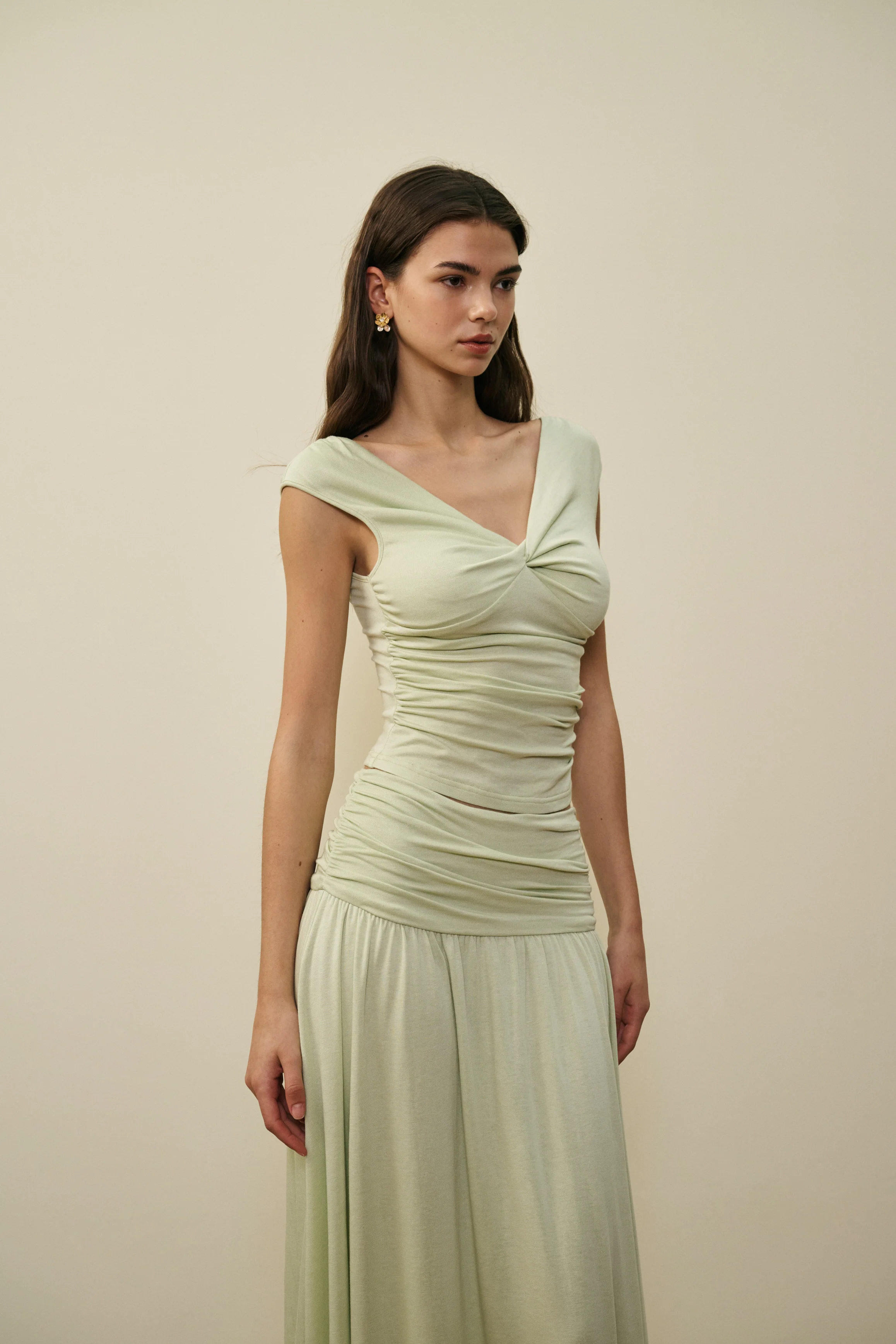 V neck ruched waist top