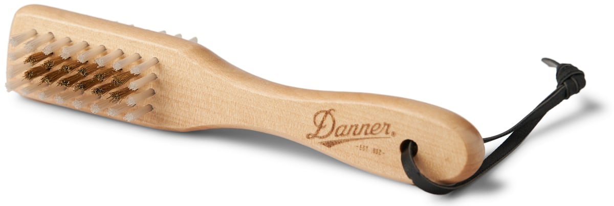 Cleaning & Restoring Brush